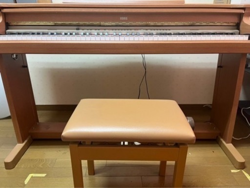電子ピアノ88鍵盤　KORG Concert C-660 − 兵庫県