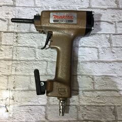 マキタ 釘抜き機 AKN10 中古品