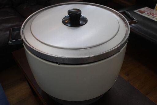 業務用炊飯器!!  2021年製 5.5升炊き 都市ガス用　炊飯器 PR-10DSS-1　エキスパート藤沢辻堂