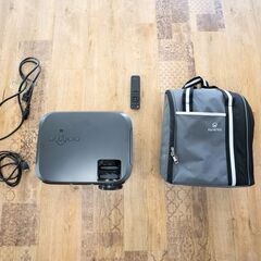 【美品】VANKYO V620 + おまけ VANKYO 壁掛け式スクリーン 折りたたみ式 (120インチ)