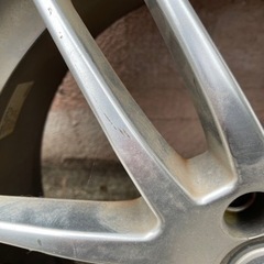 18インチアルミホイール４本(225/40/18)