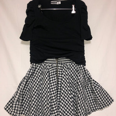 48   ZARA  パフスリーブ　カットソー