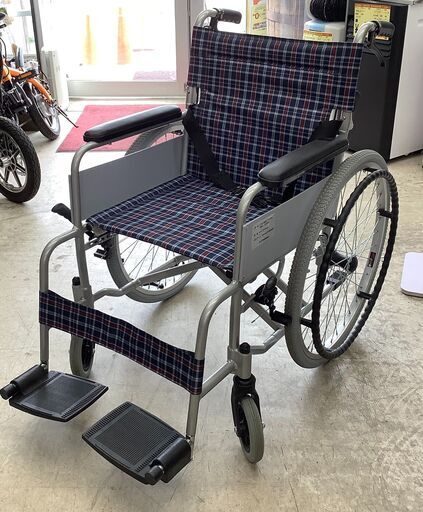 車いす 自走式車いす 軽量 介助式 介護 折り畳み式 KNA-001576【ユーズドユーズ名古屋天白店】J1774