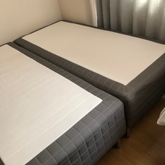 IKEA SKOTTERUD シングルベッド　2台