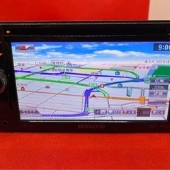 ケンウッド　簡単操作　MDV-333 最新地図　走行中もTV &DVD見れます け-1