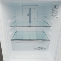 ④✨2018年製✨2990番 Hisense✨2ドア冷凍冷蔵庫✨HR-G13A-W‼️