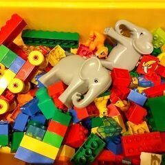 LEGO、レゴブロック差し上げます(大きいサイズ)