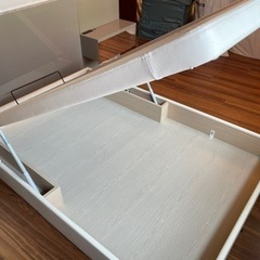 美品 ガス式跳ね上げ収納付きダブル ドリームベッド dreambed ベッド 