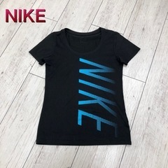 【NIKE】ナイキ　S  レディースTシャツ