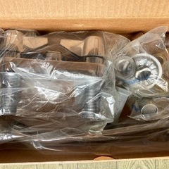 セントラルブラスのランドリー蛇口 8インチ