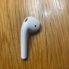 airpods  右耳のみ
