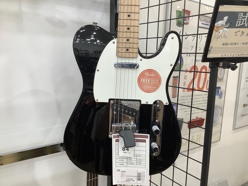 FENDER エレキギター　Squier