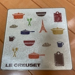 【新品・未使用】LE CREUSET ガラスキッチンプレート