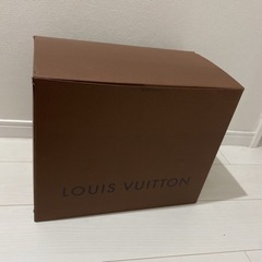 LOUIS VUITTON ヴィトン　ボックス　箱