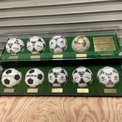 y2013 アディダス　ヒストリカル　マッチボール　日韓ワールドカップ　W杯　ケースつき　サッカー　記念　限定品