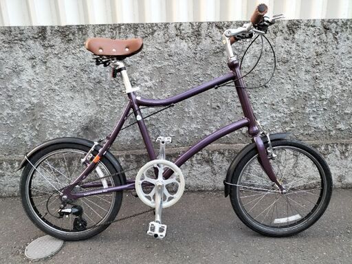 お話中です。【札幌市内配達無料】【防犯登録料込】レア美品中古車　DAHON　ミニベロ　8段切替　パープル
