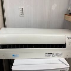 ☆中古￥23,000！【会員価格￥21,000】MITSUBISHI　ルームエアコン　家電　MSZ-GE2218-W型　2018年製　【BE104】
