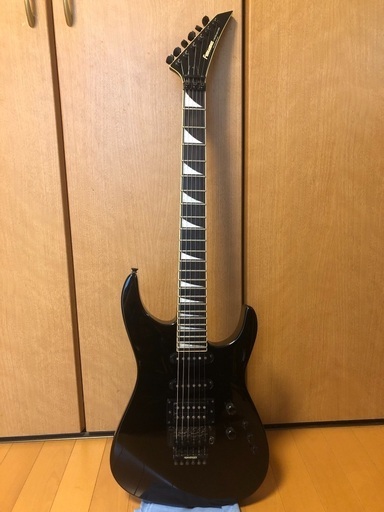 フェルナンデス　エレキギター