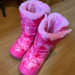 【ネット決済・配送可】雪国仕様の長靴　17センチ
