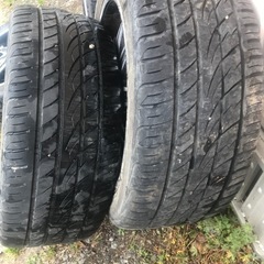 305/40R22アルミホイールタイヤセット