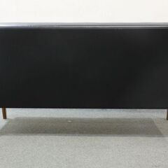 karimoku/カリモク60 Kチェア2シーター 二人掛け ブラック アームトップ/ラバートリー材 ソファ 中古家具 店頭引取歓迎 R5940)