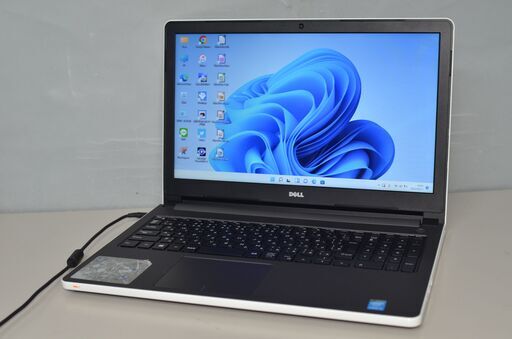最新Windows11+office 爆速SSD256GB DELL Inspiron 5558 高性能 第5世代i3/メモリ8GB/15.6インチ/無線/WEBカメラ/DVDマルチ/便利なソフト
