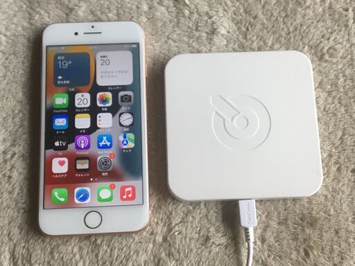 Iphone8 64GB silver SIMフリー バッテリ82％ ほとんどキズ無し美品 