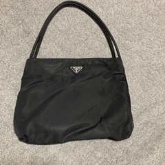 【ネット決済・配送可】プラダPRADAのハンドバッグ