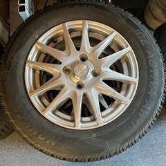 スタッドレスタイヤ　175/70R14 4本　ほぼ新品！