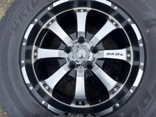 【美品】MKW MK46 PCD127 ジープ JKラングラー に使用 285/60R18 ブリヂストン DUELER 21年式 バリ山 MKW MKW(エム・ケー・ダブリュー) MK-46 16インチ - デリカD:5 CV*W