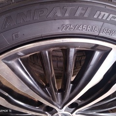 タイヤ・アルミホイール4本セット