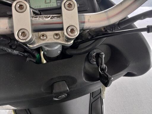 商談中 希少、イエローなマジェスティ125