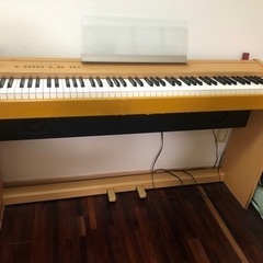 【購入者決定済】電子ピアノ