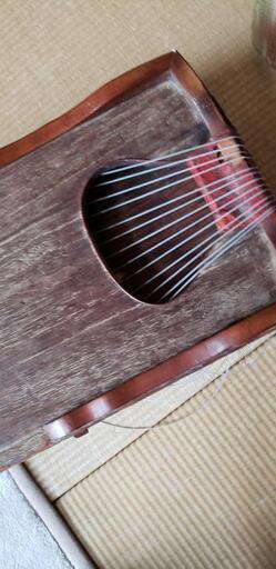 交渉中)和琴13弦 練習用2面、琴柱、他 ※1面売りもO