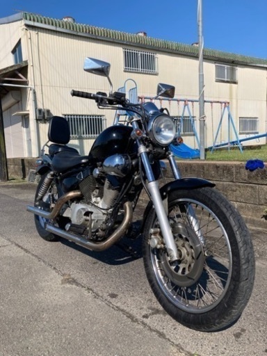 YAMAHA ビラーゴ　250 バックレスト付き