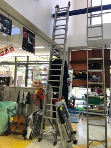 アルミ製　２連ハシゴ　メーカー不明