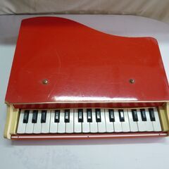 レトロ　ピアノ　おもちゃ