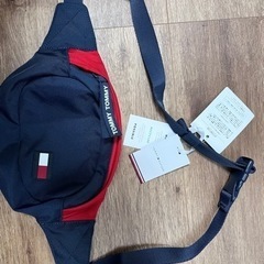 新品ウエストバッグ　Tommy Hilfiger