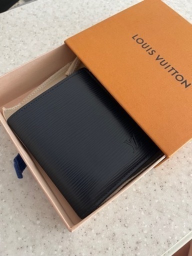 VUITTON二つ折り財布 | LOUIS VUITTON（ルイ・ヴィトン） 【並行輸入品