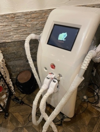 廃業に伴いルミクスA9譲渡します。