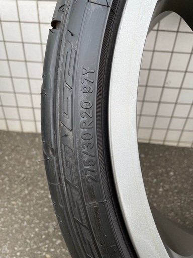 【ご商談中】ポルシェタイヤ4本セット