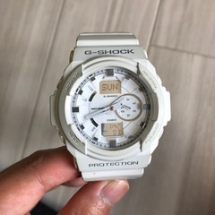 G-SHOCK 腕時計　白