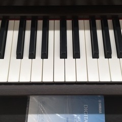 移転リニューアルセール　表示価格より全品5000円引き　7月10日まで　i281 YAMAHA clavinova SCLP-6350 2017年製　電子ピアノ　ヤマハ　クラビノーバ