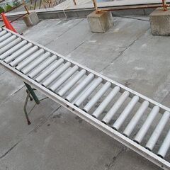 マルヤス アルミ コンベアローラー 長さ240cm 幅39cm 片側フック MARUYASU 角度調節用土台付き 倉庫 工場 札幌市 清田区 平岡