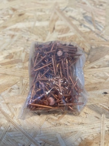 新品⭐️万能金具 S型 化粧タル木用万能木ロ 100個 早い者勝ち‼️ - その他 