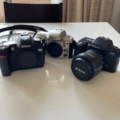 NIKON　ニコンフィルムカメラ　F60　F50　2台　おまけデ...