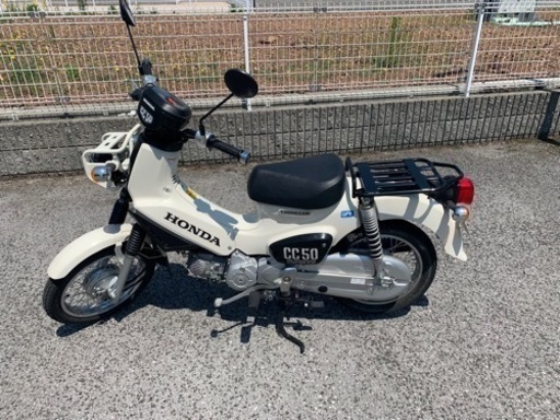 クロスカブ50 白色
