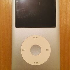 Apple　iPod　Classic　第5世代　80GB　…
