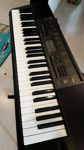 鍵盤楽器、ピアノ CASIO CTK-2200