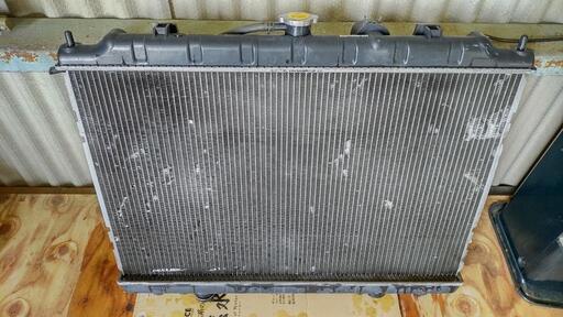 日産 セレナ ラジエーター Calsonic Kansei 3Y